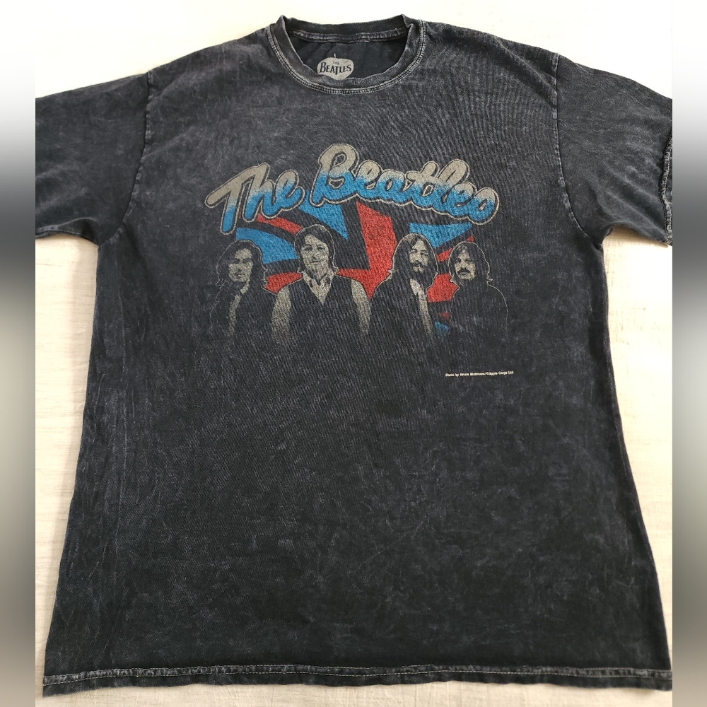 The Beatles T-Shirt Size:Large